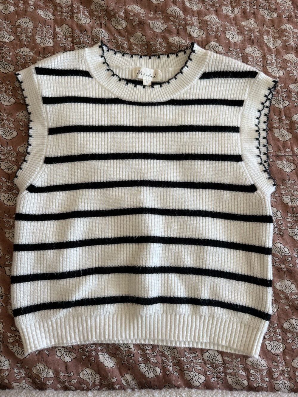 Marled Black & White Striped Knit Sleeveless Vest